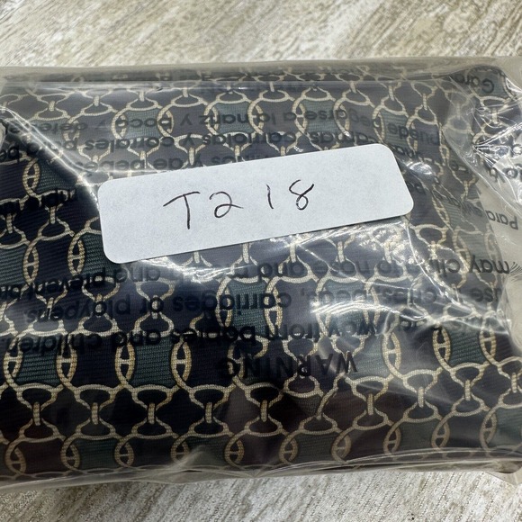 Brooks Brothers Makers 100% Silk Neck Tie Green Grown Geometric - Picture 8 of 8